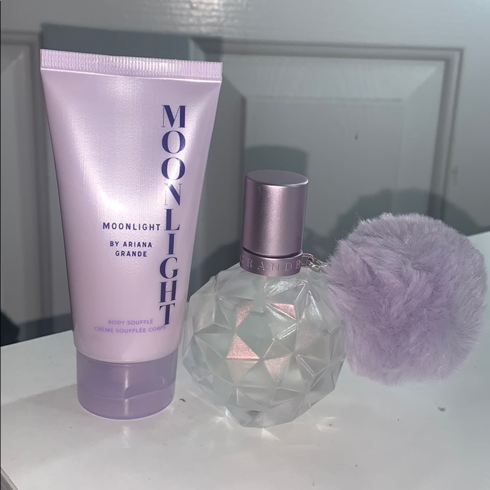 Ariana Grande Moonlight set